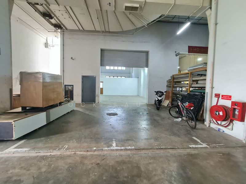 E9 Premium, 61 Woodlands Industrial Park E9, 4,392 sqft, Factory / Workshop (B2) For Sale, by Lock Sau Lai, 500124209 - Interior - CommercialGuru.com.sg