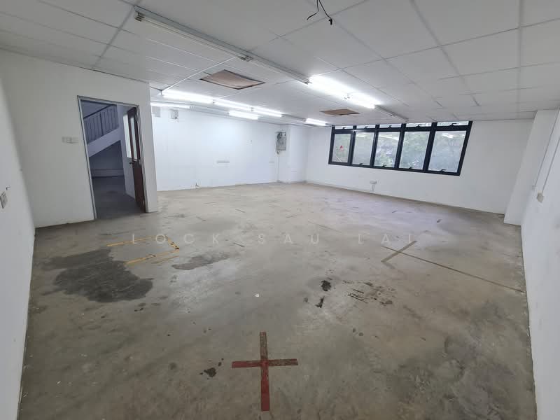 E9 Premium, 61 Woodlands Industrial Park E9, 4,392 sqft, Factory / Workshop (B2) For Sale, by Lock Sau Lai, 500124209 - Interior - CommercialGuru.com.sg