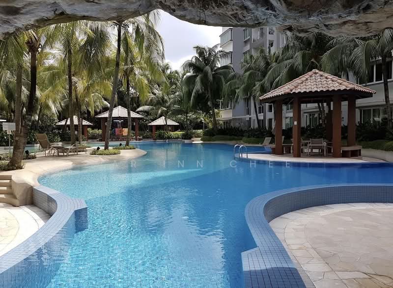 Sunglade, 7 Serangoon Avenue 2, 1 Bedroom, 200 sqft, Condominium For Rent, by Mar Inn Chee, 500124231 - Pool - PropertyGuru.com.sg