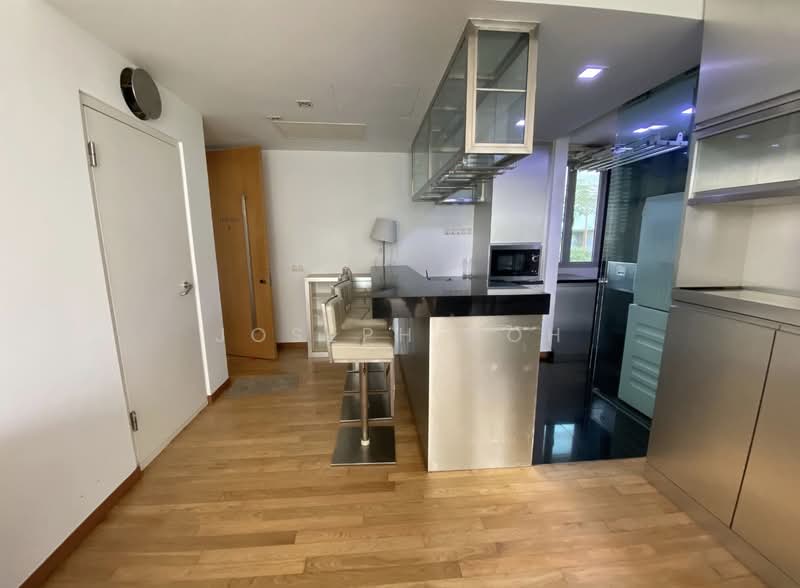 Vida, 5 Peck Hay Road, 2 Bedrooms, 861 sqft, Condominium For Sale, by Joseph Goh, 500124239 - Kitchen - PropertyGuru.com.sg