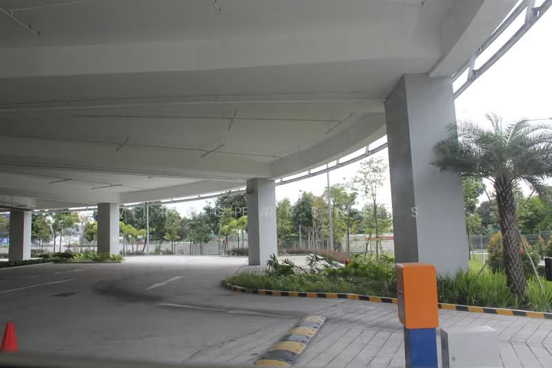 West Park BizCentral, 20 Pioneer Crescent, 36,264 sqft, Factory / Workshop (B2) For Rent, by Roger Sng, 500124248 - Car Park - CommercialGuru.com.sg