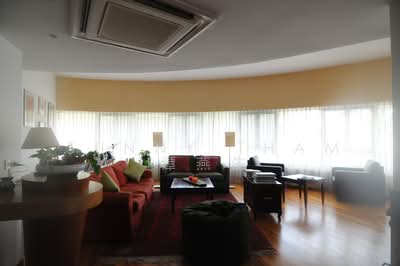 For Rent - The Draycott