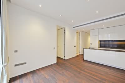 For Rent - Lloyd SixtyFive