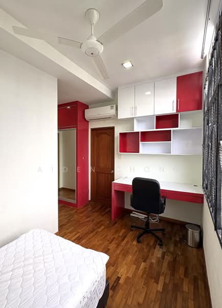 Jalan Mat Jambol, Pasir Panjang, , Room Rental, 190 sqft, Terraced House For Rent, by Aiden Chong, 500124261 - Bedroom - PropertyGuru.com.sg