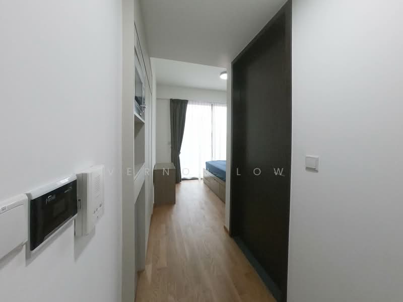 Botanique at Bartley, 221 Upper Paya Lebar Road, Studio, 310 sqft, Condominium For Rent, by Vernon Low, 500124268 - Corridor - PropertyGuru.com.sg