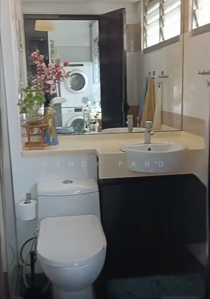 118 Pasir Ris Street 11, 118 Pasir Ris Street 11, 4 Bedrooms, 1,322 sqft, HDB Flat For Sale, by Wendy Pang, 500124270 - Bathroom - PropertyGuru.com.sg