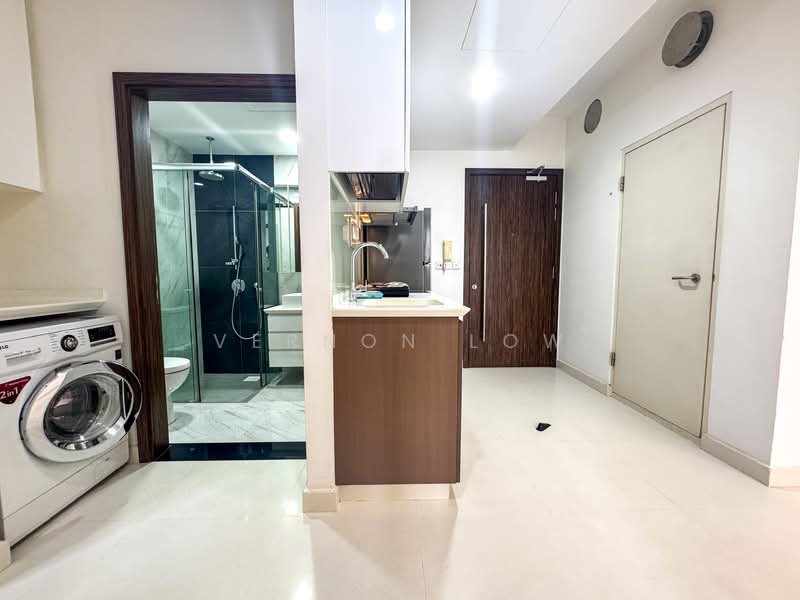Kensington Square, 2 Jalan Lokam, 2 Bedrooms, 614 sqft, Apartment For Rent, by Vernon Low, 500124273 - Kitchen - PropertyGuru.com.sg