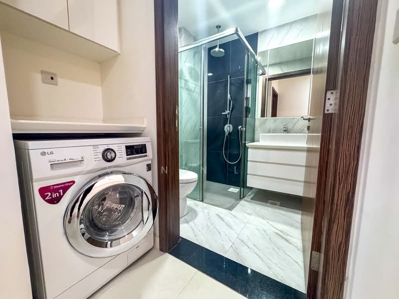 Kensington Square, 2 Jalan Lokam, 2 Bedrooms, 614 sqft, Apartment For Rent, by Vernon Low, 500124273 - Bathroom - PropertyGuru.com.sg