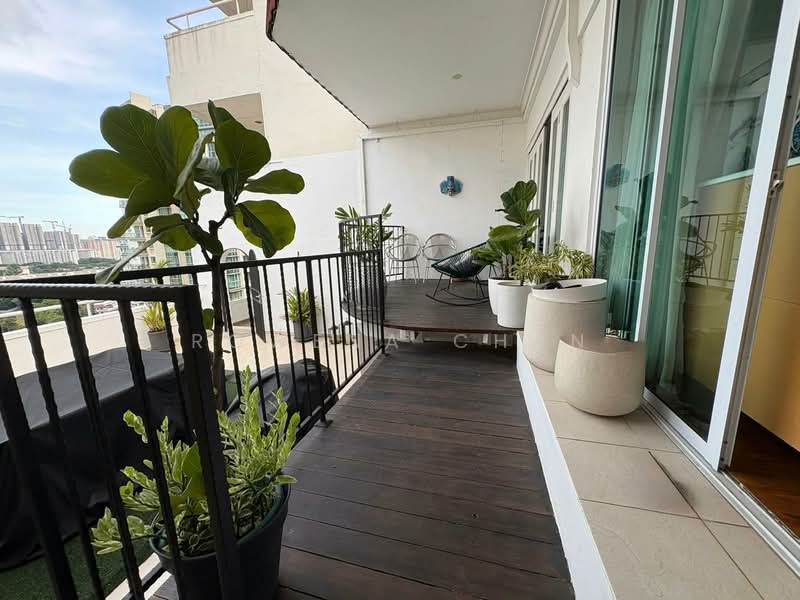 Pandan Valley, 4 Pandan Valley, 4 Bedrooms, 3,154 sqft, Condominium For Rent, by Rowena Chan, 500124275 - Balcony - PropertyGuru.com.sg