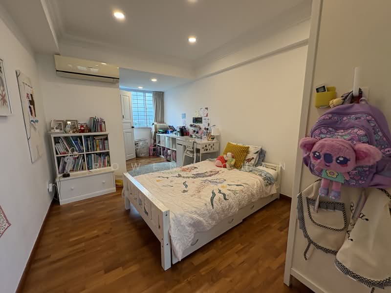 Pandan Valley, 4 Pandan Valley, 4 Bedrooms, 3,154 sqft, Condominium For Rent, by Rowena Chan, 500124275 - Bedroom - PropertyGuru.com.sg
