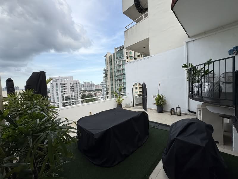 Pandan Valley, 4 Pandan Valley, 4 Bedrooms, 3,154 sqft, Condominium For Rent, by Rowena Chan, 500124275 - Balcony - PropertyGuru.com.sg