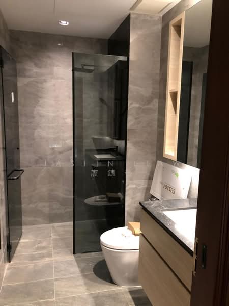 Changi Heights, Changi Heights, 5 Bedrooms, 3,100 sqft, Terraced House For Sale, by Jaslin Liaw 廖鏸鎣, 500124290 - Bathroom - PropertyGuru.com.sg