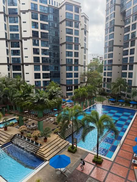 Regent Grove, 50 Choa Chu Kang North 7, 3 Bedrooms, 1,163 sqft, Condominium For Rent, by James Ng, 500124294 - Pool - PropertyGuru.com.sg