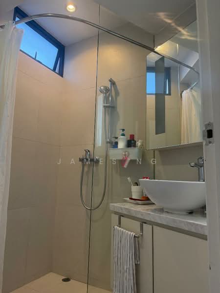 Regent Grove, 50 Choa Chu Kang North 7, 3 Bedrooms, 1,163 sqft, Condominium For Rent, by James Ng, 500124294 - Bathroom - PropertyGuru.com.sg