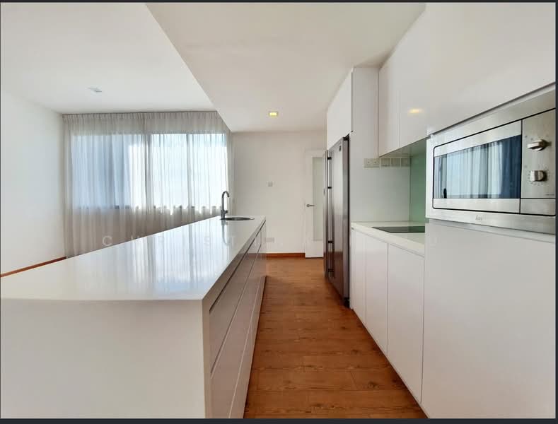 Nassim Regency, 37 Nassim Road, 3 Bedrooms, 2,024 sqft, Apartment For Rent, by Christina Phau, 500124296 - Kitchen - PropertyGuru.com.sg