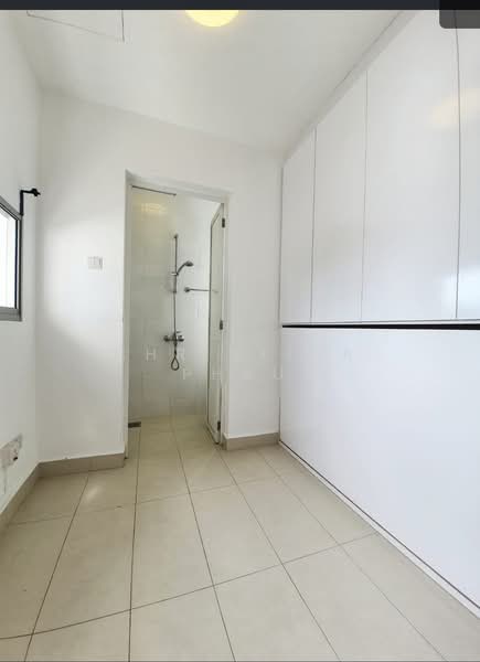 Nassim Regency, 37 Nassim Road, 3 Bedrooms, 2,024 sqft, Apartment For Rent, by Christina Phau, 500124296 - Bathroom - PropertyGuru.com.sg