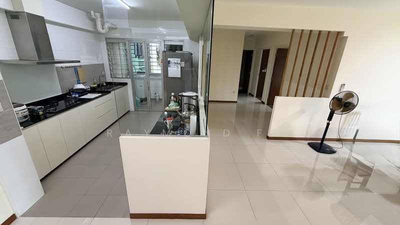 513D Yishun Street 51, 513D Yishun Street 51, 3 Bedrooms, 1,216 sqft, HDB Flat For Sale, by Raymond Fu, 500124297 - Kitchen - PropertyGuru.com.sg