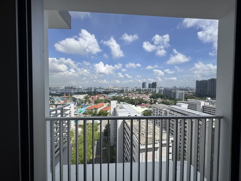 The Parc Condominium, 5 West Coast Walk, 4 Bedrooms, 1,421 sqft, Condominium For Rent, by Victor Pang, 500124303 - View - PropertyGuru.com.sg
