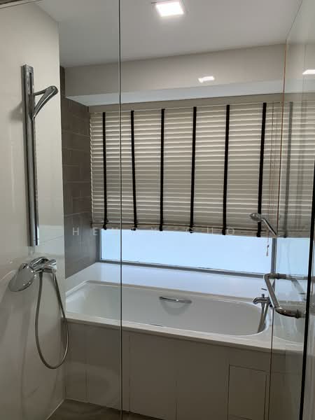 Botannia, 27 West Coast Park, 3 Bedrooms, 1,249 sqft, Condominium For Rent, by Henry Guo, 500124304 - Bathroom - PropertyGuru.com.sg