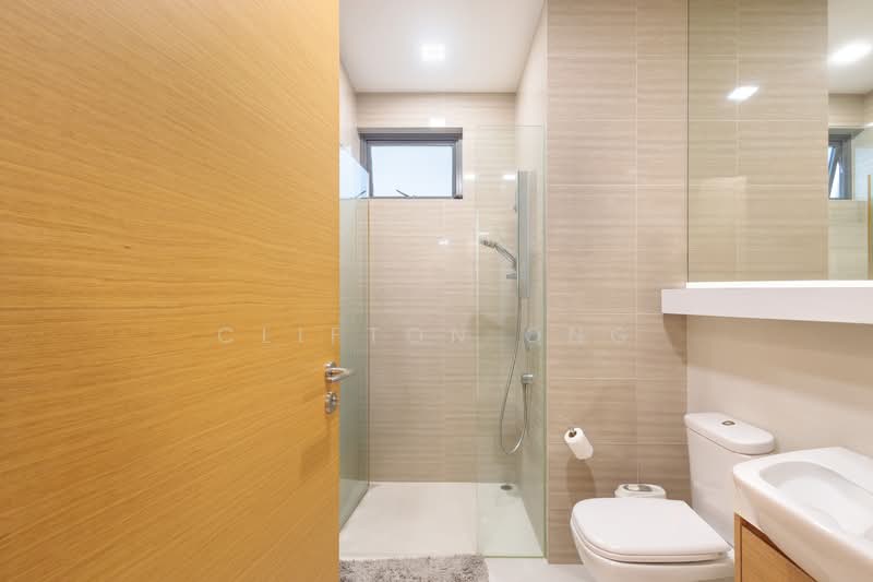 The Skywoods, 5 Dairy Farm Heights, 3 Bedrooms, 1,012 sqft, Condominium For Sale, by Clifton Ong, 500124332 - Bathroom - PropertyGuru.com.sg