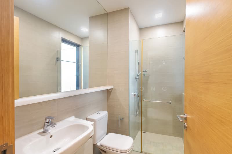 The Skywoods, 5 Dairy Farm Heights, 3 Bedrooms, 1,012 sqft, Condominium For Sale, by Clifton Ong, 500124332 - Bathroom - PropertyGuru.com.sg