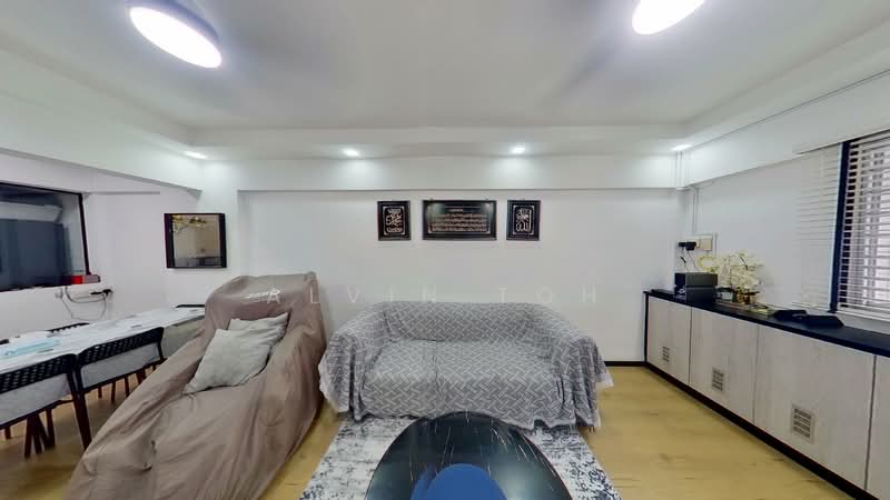 448 Jurong West Street 42, 448 Jurong West Street 42, 2 Bedrooms, 807 sqft, HDB Flat For Sale, by Alvin Toh, 500124336 - Living Room - PropertyGuru.com.sg