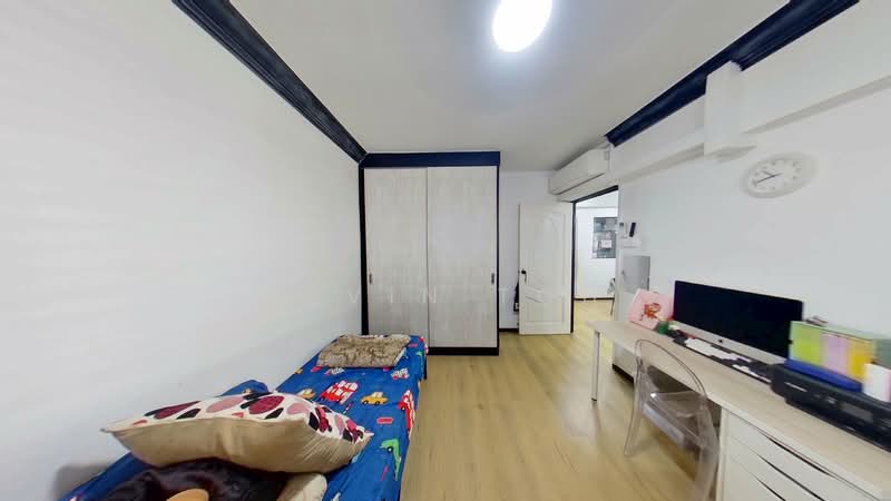 448 Jurong West Street 42, 448 Jurong West Street 42, 2 Bedrooms, 807 sqft, HDB Flat For Sale, by Alvin Toh, 500124336 - Bedroom - PropertyGuru.com.sg