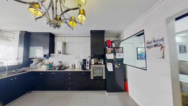 448 Jurong West Street 42, 448 Jurong West Street 42, 2 Bedrooms, 807 sqft, HDB Flat For Sale, by Alvin Toh, 500124336 - Kitchen - PropertyGuru.com.sg
