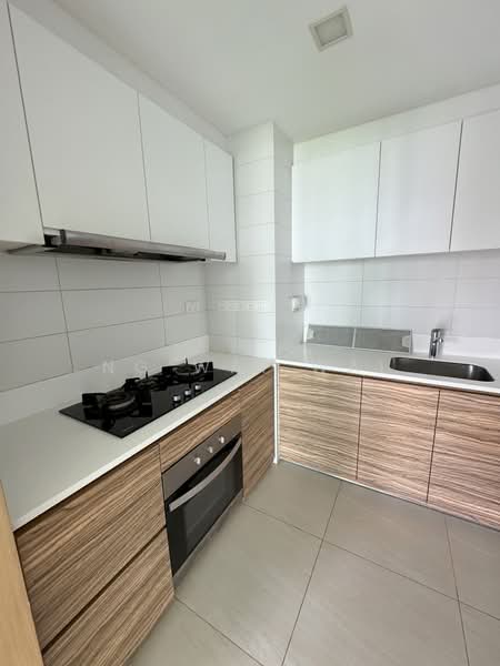 Ripple Bay, 4 Pasir Ris Link, 3 Bedrooms, 1,076 sqft, Condominium For Rent, by Ng Wai Wai, 500124342 - Kitchen - PropertyGuru.com.sg
