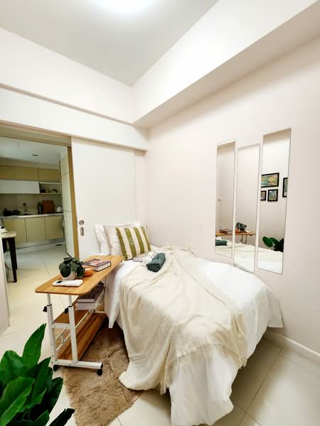 The Sail @ Marina Bay, 2 Marina Boulevard, 2 Bedrooms, 883 sqft, Condominium For Sale, by Jensen Toh 卓新智, 500124352 - Bedroom - PropertyGuru.com.sg