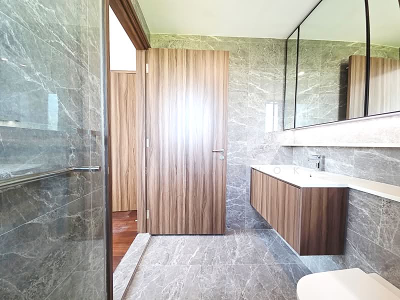Lentor Modern, 3 Lentor Central, 3 Bedrooms, 1,109 sqft, Condominium For Rent, by Nicsson Kwok, 500124355 - Bathroom - PropertyGuru.com.sg