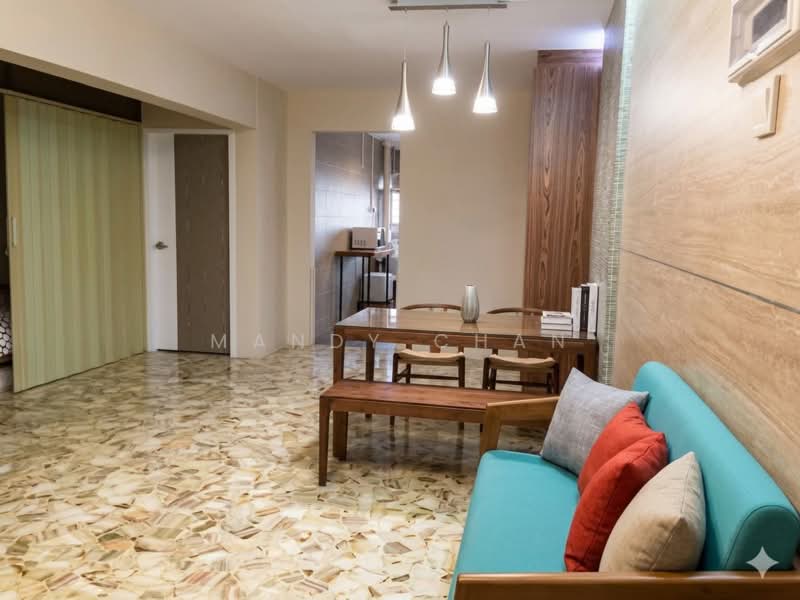 434 Clementi Avenue 3, 434 Clementi Avenue 3, 2 Bedrooms, 882 sqft, HDB Flat For Rent, by Mandy Chan, 500124362 - Living Room - PropertyGuru.com.sg