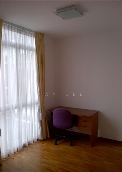 The Lakeshore, 31 Jurong West Street 41, 3 Bedrooms, 1,119 sqft, Condominium For Rent, by May Lee, 500124382 - PropertyGuru.com.sg