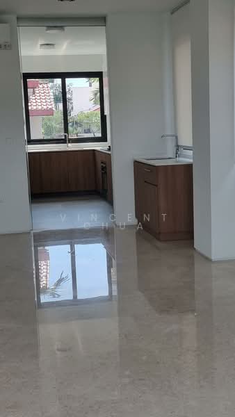 Lentor Hills Residences, 31 Lentor Hills Road, 2 Bedrooms, 754 sqft, Condominium For Sale, by Vincent Chua, 500124383 - Kitchen - PropertyGuru.com.sg