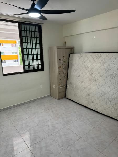 186 Boon Lay Avenue, 186 Boon Lay Avenue, 2 Bedrooms, 635 sqft, HDB Flat For Sale, by R Susi, 500124388 - Bedroom - PropertyGuru.com.sg
