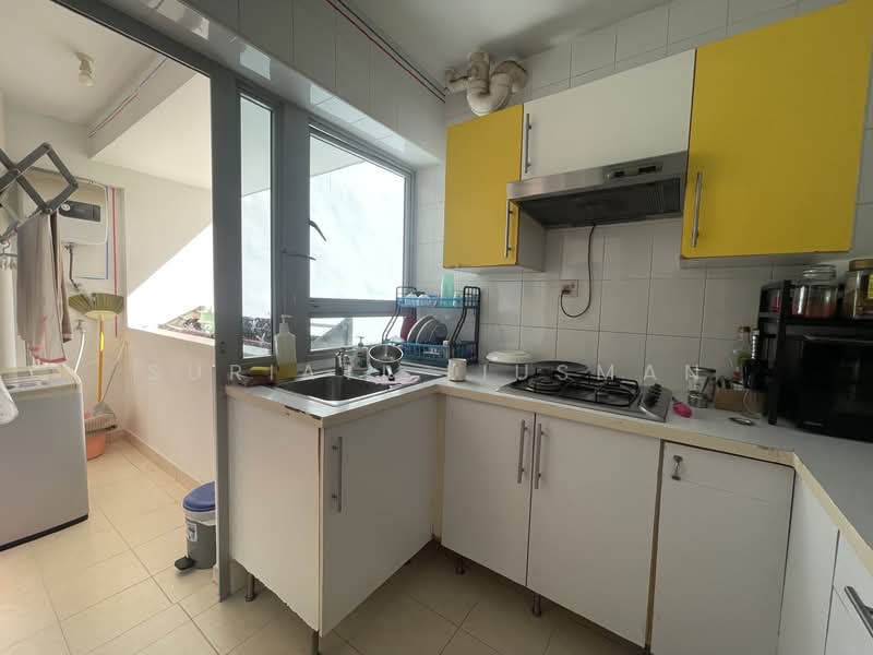 632A Punggol Drive, 632A Punggol Drive, 3 Bedrooms, 980 sqft, HDB Flat For Sale, by Suriati Liusman, 500124395 - Kitchen - PropertyGuru.com.sg
