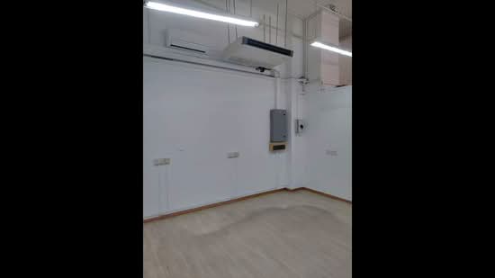 Midview Building, 50 Bukit Batok Street 23, 1,356 sqft, Light Industrial (B1) For Rent, by Karen Yuen, 500124420 - CommercialGuru.com.sg
