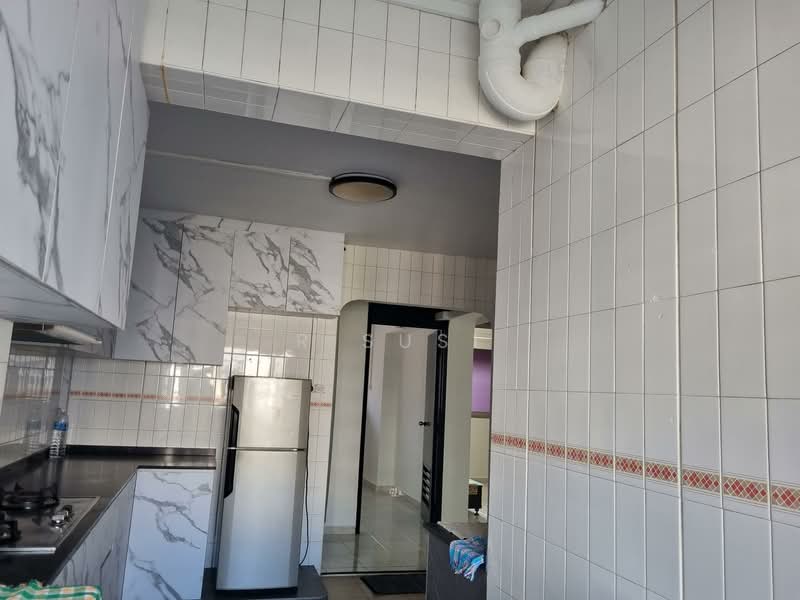 948 Jurong West Street 91, 948 Jurong West Street 91, 3 Bedrooms, 1,108 sqft, HDB Flat For Sale, by R Susi, 500124423 - Kitchen - PropertyGuru.com.sg