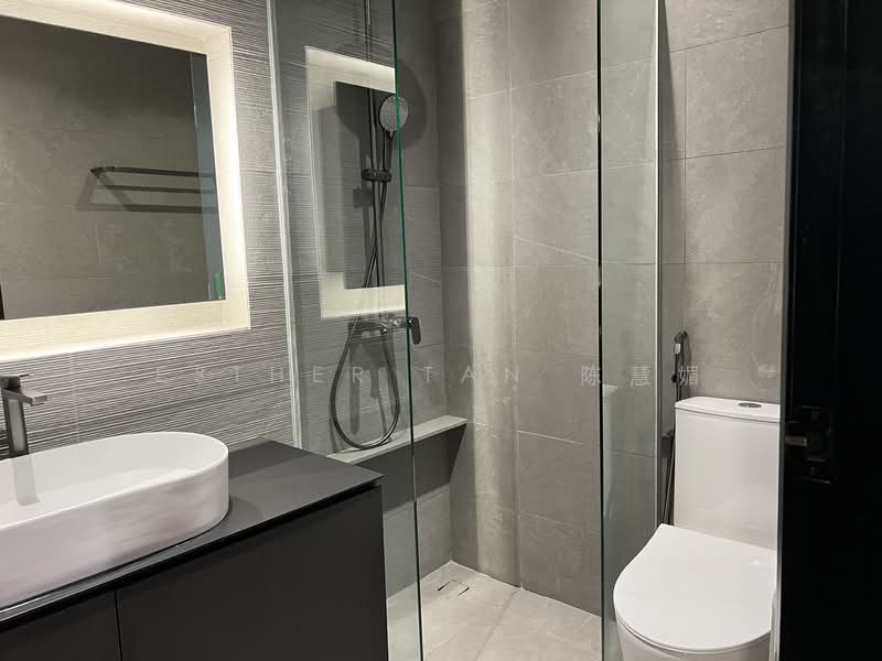 Horizon Gardens, Ang Mo Kio Avenue 2, 5 Bedrooms, 2,830 sqft, Cluster House For Sale, by Esther Tan 陈慧媚, 500124429 - Bathroom - PropertyGuru.com.sg