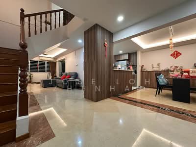For Sale - 455 Hougang Avenue 10