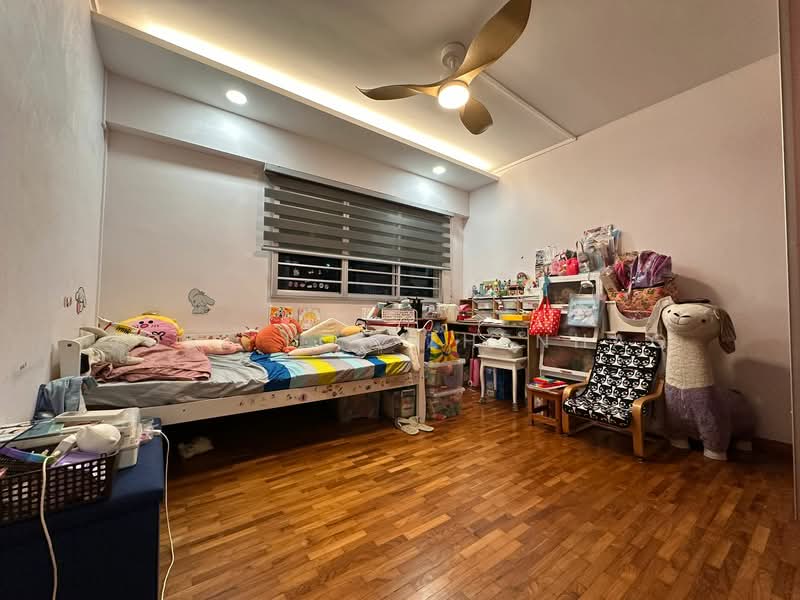 455 Hougang Avenue 10, 455 Hougang Avenue 10, 3 Bedrooms, 1,571 sqft, HDB Flat For Sale, by Jose Loh Zhenhao, 500124434 - Bedroom - PropertyGuru.com.sg