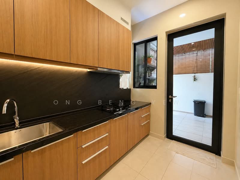 💎💎💎Timeless Landed Living • Prime Enclave💎💎💎, Seletar Green / Ang Mo Kio, 5 Bedrooms, 4,453 sqft, Semi-Detached House For Sale, by Ong Beng Yew, 500124437 - Kitchen - PropertyGuru.com.sg