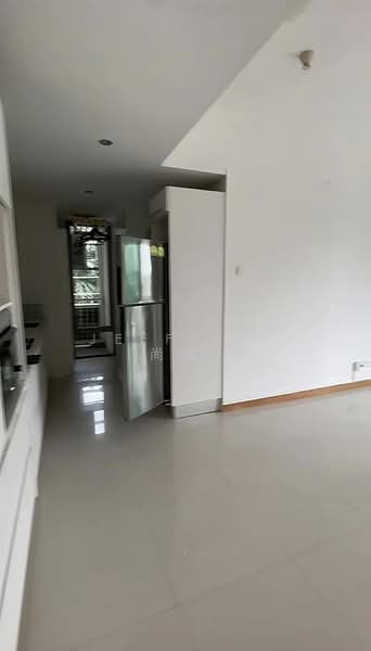 Leonie Suites, 21 Leonie Hill, 2 Bedrooms, 936 sqft, Apartment For Rent, by Jeff Tee (尚洋）, 500124448 - Kitchen - PropertyGuru.com.sg