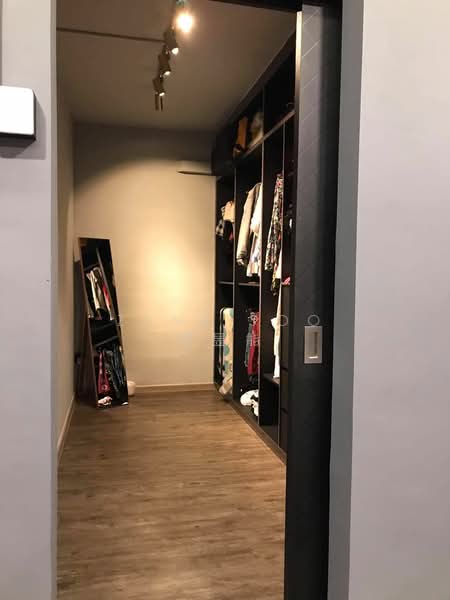 Walk in Wardrobe