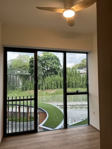 KI Residences At Brookvale, 10 Brookvale Drive, 3 Bedrooms, 936 sqft, Condominium For Rent, by Regina Fang, 500124452 - View - PropertyGuru.com.sg
