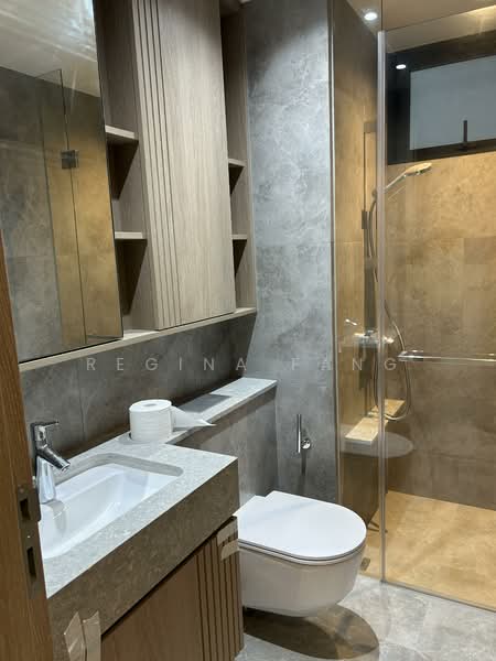 KI Residences At Brookvale, 10 Brookvale Drive, 3 Bedrooms, 936 sqft, Condominium For Rent, by Regina Fang, 500124452 - Bathroom - PropertyGuru.com.sg