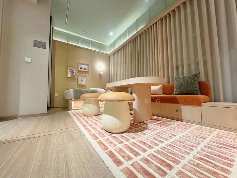 Bloomsbury Residences, 61 Media Circle, 4 Bedrooms, 1,206 sqft, Apartment For Sale, by Vernon Ng, 500124454 - Bedroom - PropertyGuru.com.sg
