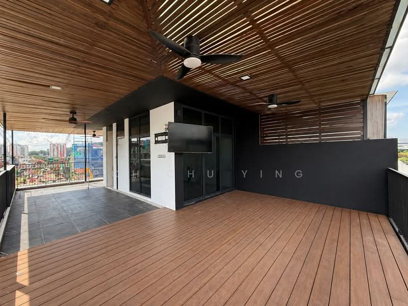 💥💥💥Prestigious Landed Living in Seletar💥💥💥, Serangoon North / Hougang Ave, 5 Bedrooms, 4,453 sqft, Semi-Detached House For Sale, by Poh Chu Ying, 500124488 - Balcony - PropertyGuru.com.sg