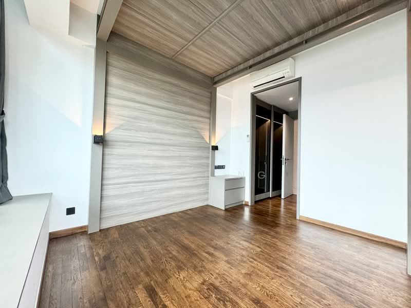 Oasis Garden, 51 Jalan Bunga Rampai, 2 Bedrooms, 947 sqft, Condominium For Sale, by Velle Ng, 500124491 - Master Bedroom - PropertyGuru.com.sg