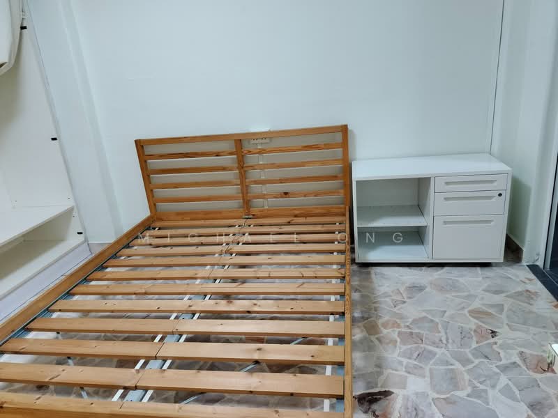 639 Ang Mo Kio Avenue 6, 639 Ang Mo Kio Avenue 6, 3 Bedrooms, 1,001 sqft, HDB Flat For Rent, by Michael Ong, 500124497 - Bedroom - PropertyGuru.com.sg